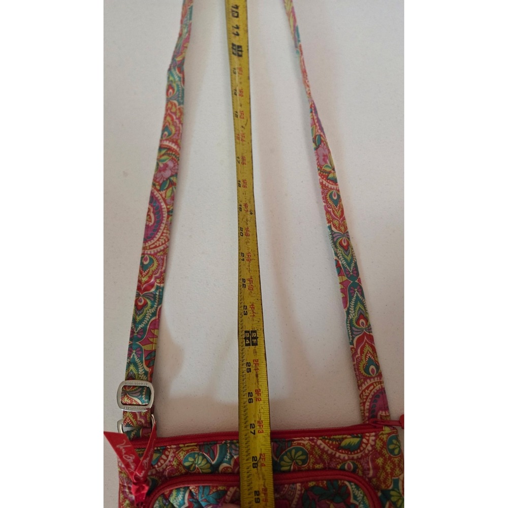 Vera Bradley‎ Quilted Paisley Crossbody Bag Red Pink Green Blue Adjustable Strap - Picture 8 of 8